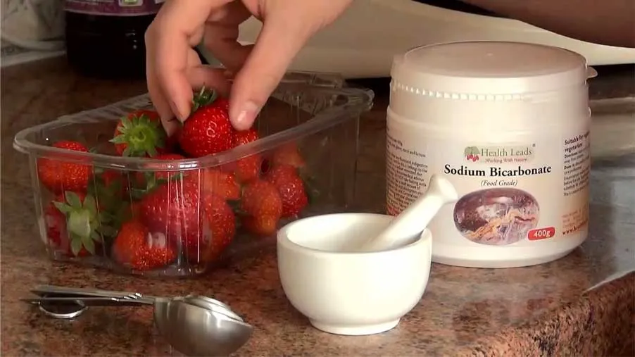 27920 fresh strawberries