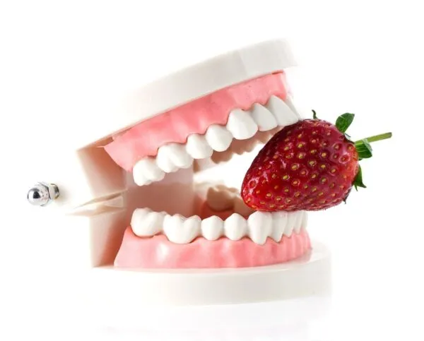 27920 strawberries for teeth whitening