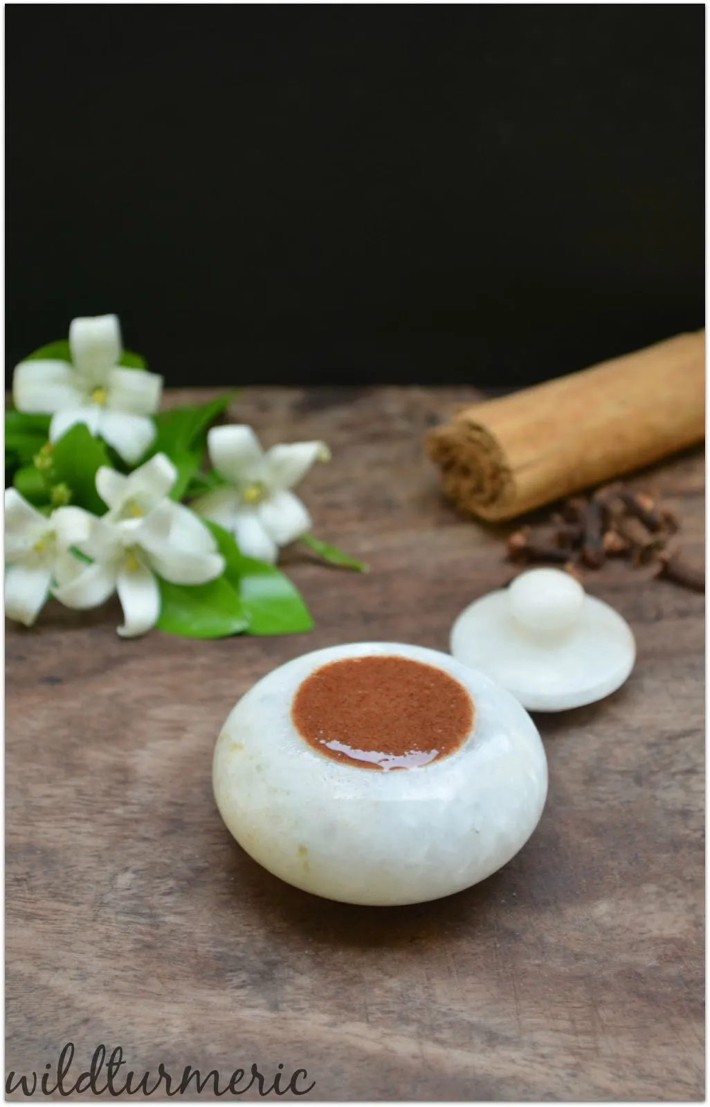 27999 coconut oil turmeric teeth whitening