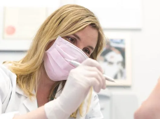 28033 whitening toothpaste