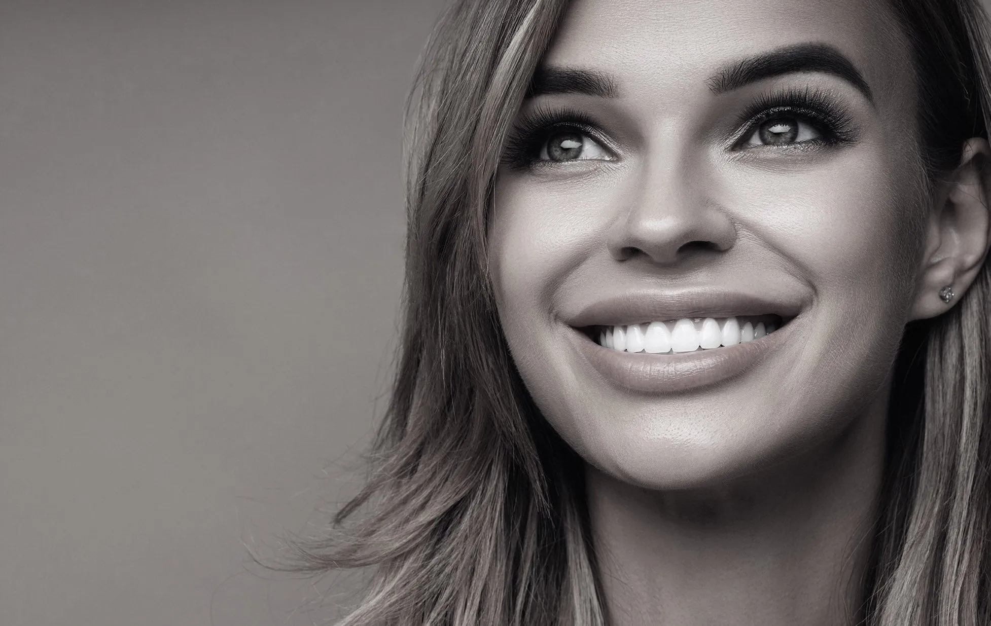 28129 foods that whiten teeth